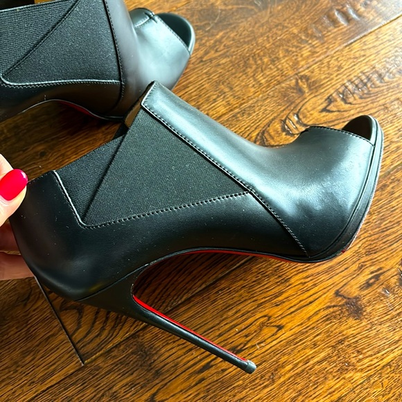 christian louboutin heels - Picture 14 of 17